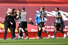 Thumbnail for article: Nieuwe mokerslag Liverpool na krankzinnig einde tegen Newcastle