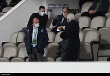 Thumbnail for article: Porto-preses schrikt zich een hoedje: zaakwaarnemer valt cameraman aan