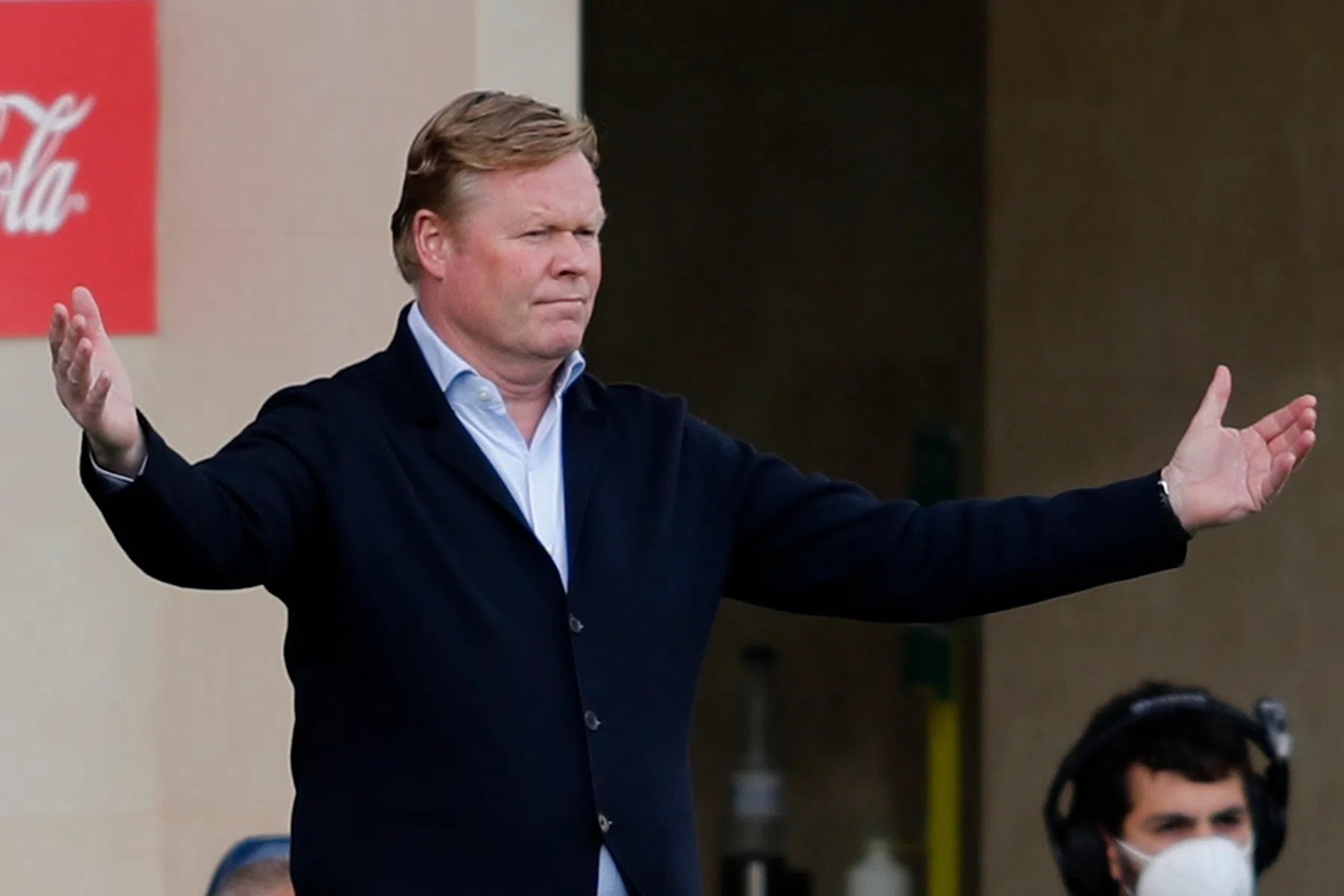 Koeman legt zich niet neer bij schorsing 