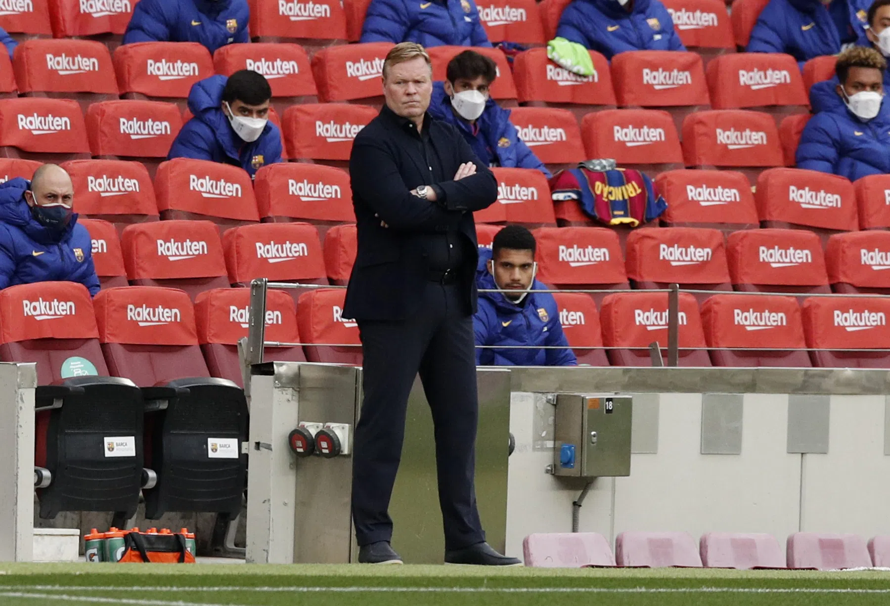 Koeman: 'Ik heb de scheidsrechter niet beledigd'