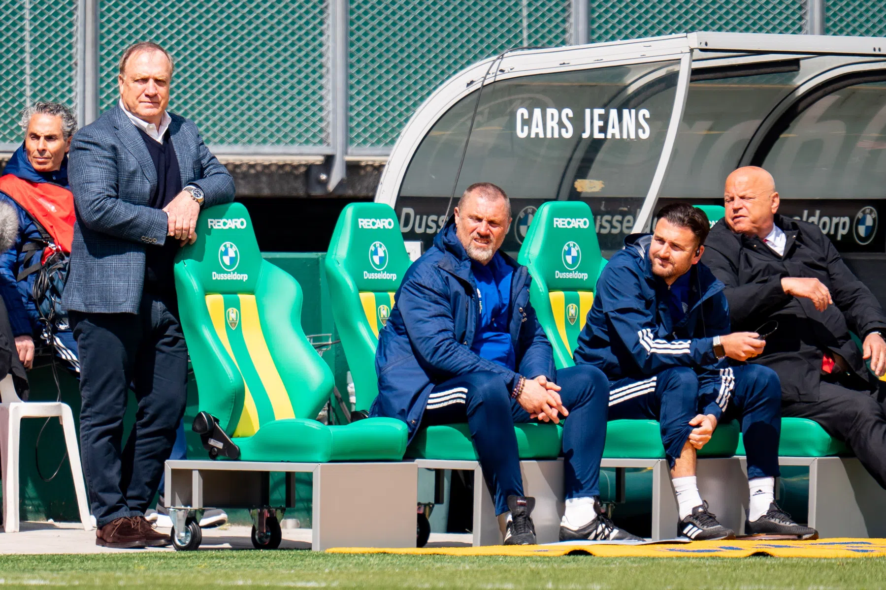 'Je kunt Advocaat verwijten dat zoveel spelers geen zin hebben om voor hem te spelen'