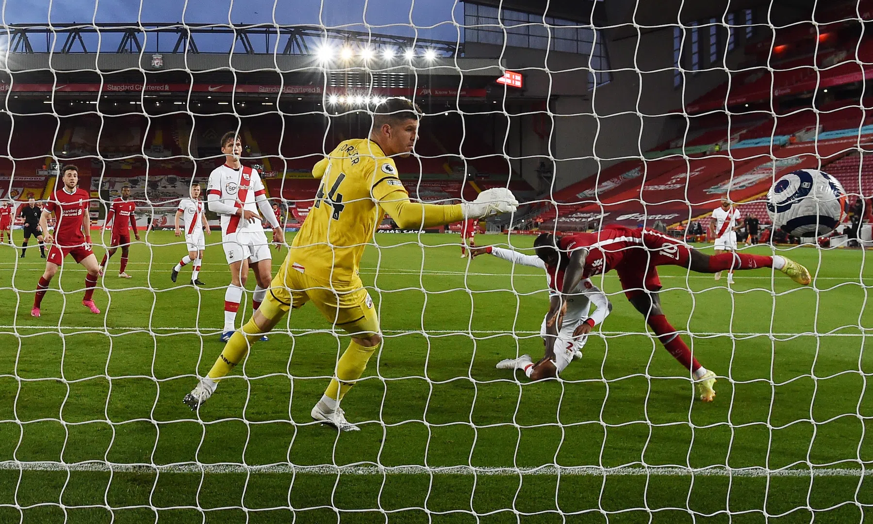 Flets Liverpool kan ultiem rampseizoen nog altijd voorkomen
