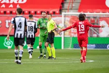 Thumbnail for article: Lindhout diep door het stof: 'Of de VAR de regels niet paraat had? Nee, en ik ook niet'