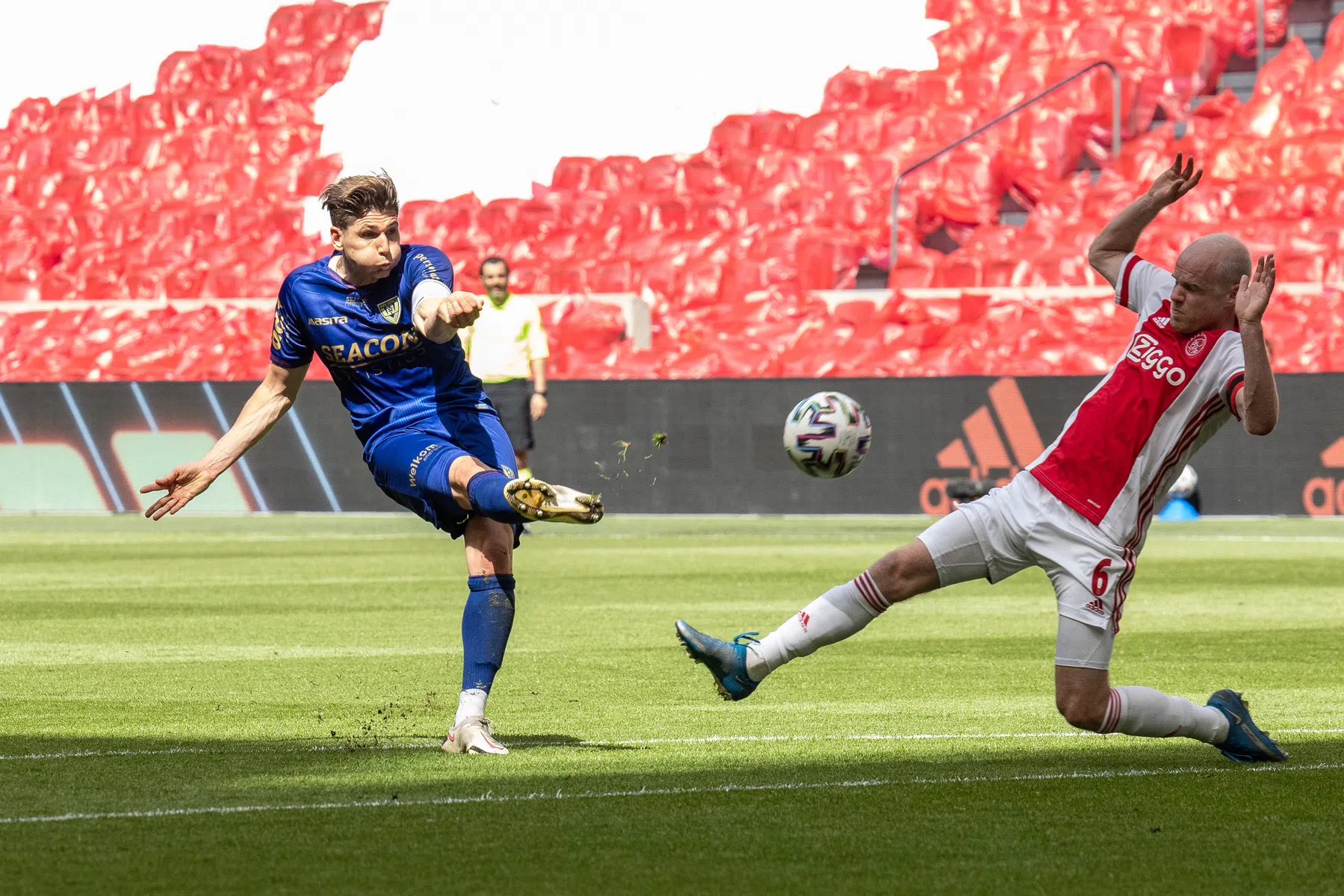 Post: 'Dit doet heel veel pijn, voor de club en voor de stad'