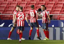 Thumbnail for article: Suárez houdt Atlético in bloedstollende ontknoping op titelkoers