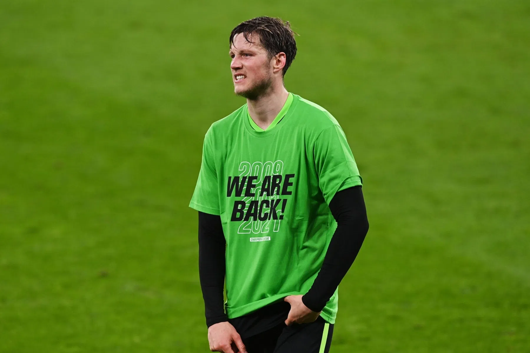 Geëmotioneerde Weghorst sprakeloos door plek in voorselectie Oranje
