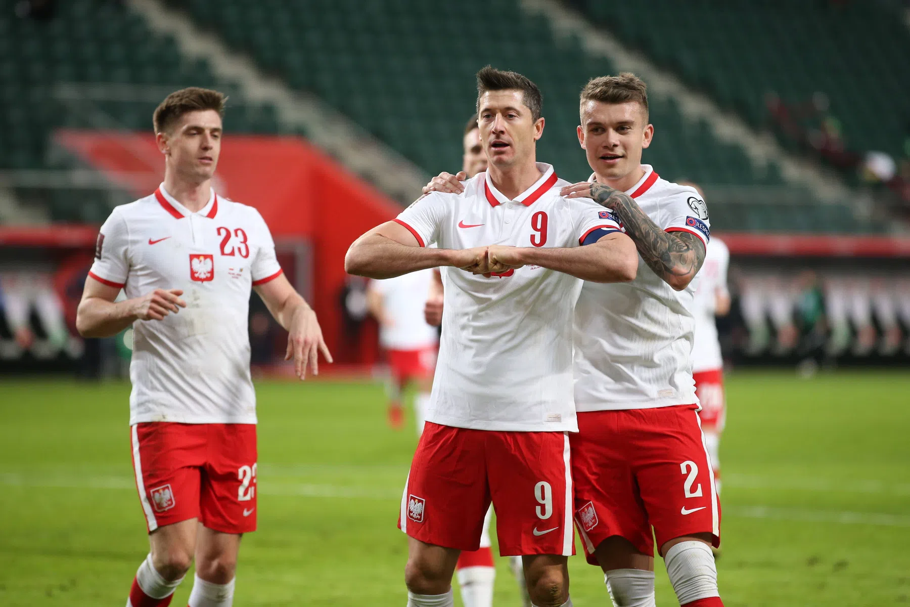 Lewandowski krijgt bij jacht op EK-stunt steun van zeventienjarig toptalent
