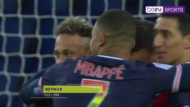Wat een blunder: Stade Reims helpt PSG in het zadel met megaflater 