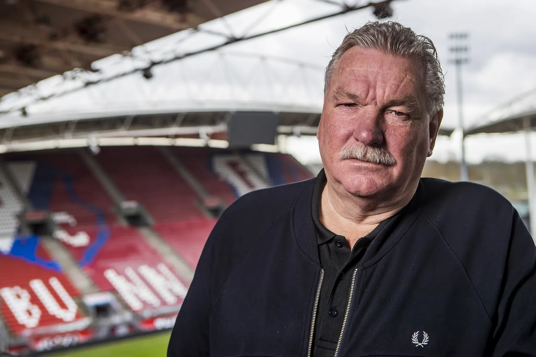 Van Seumeren: 'KNVB is een verschrikkelijk slecht georganiseerde bende'