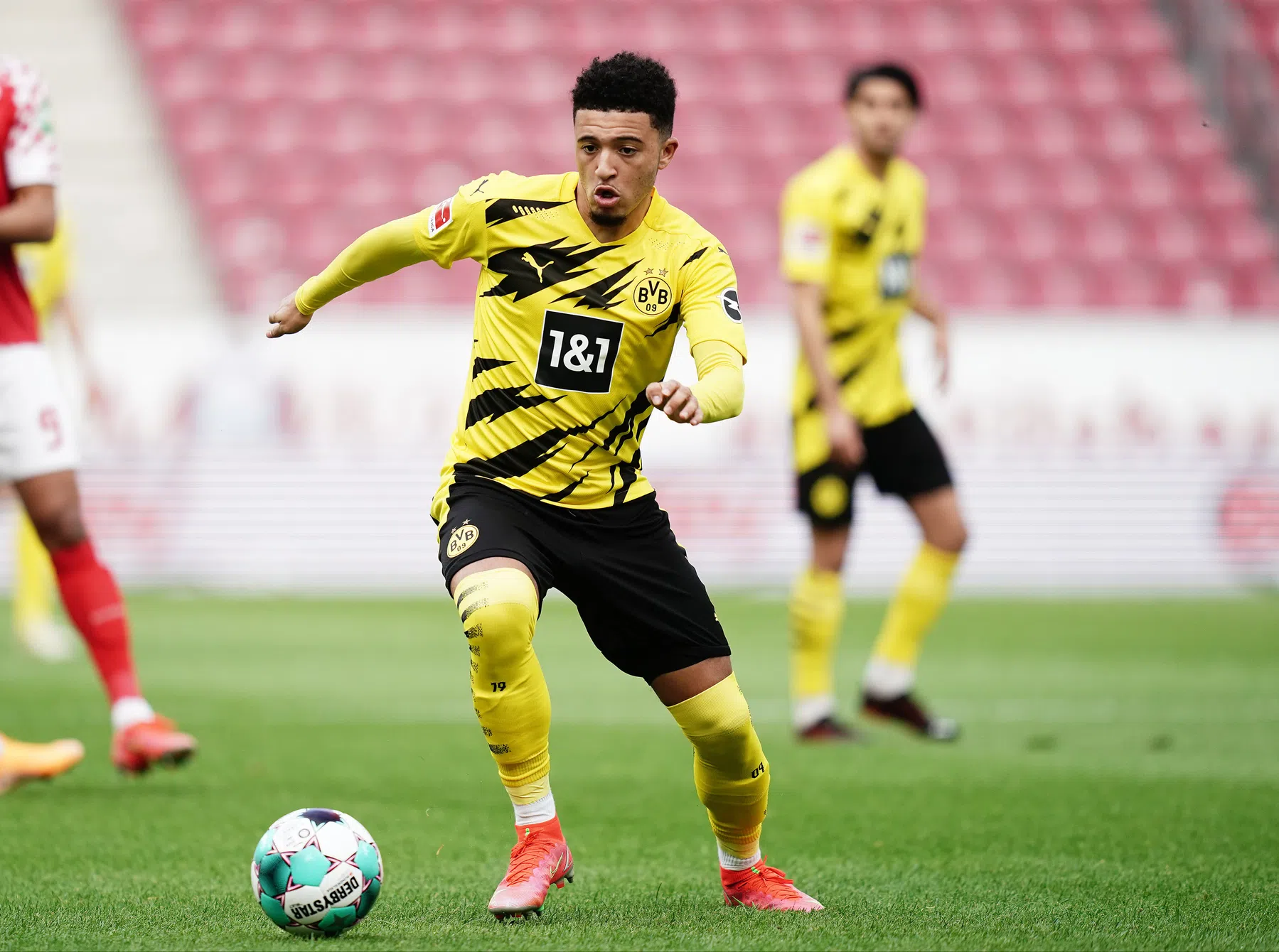 Beckham-opvolger Sancho: nu qua assists, straks ook bij Manchester United?