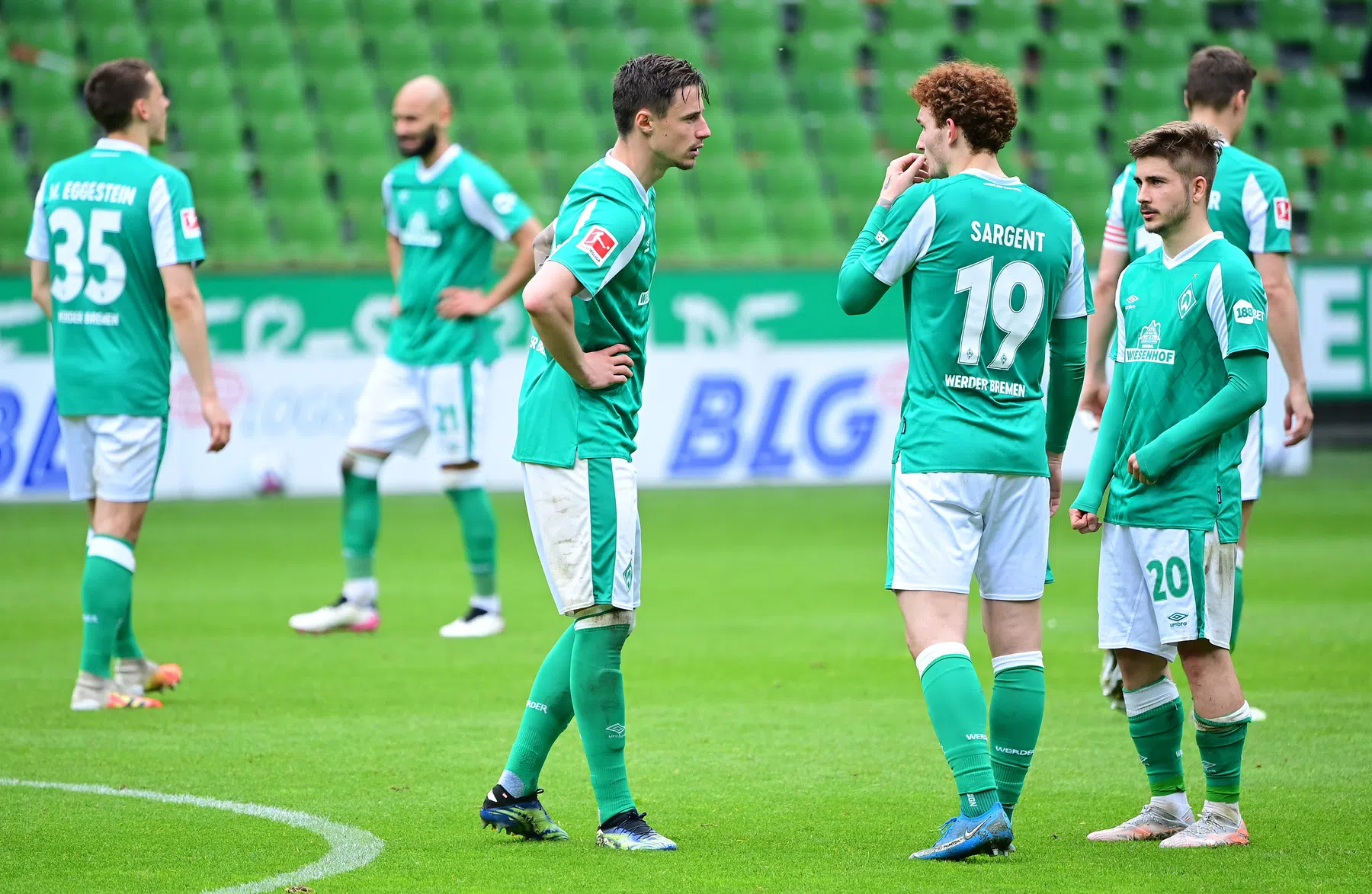 Handhaving voor Van der Hoorn en Vlap, dramatische middag Werder Bremen
