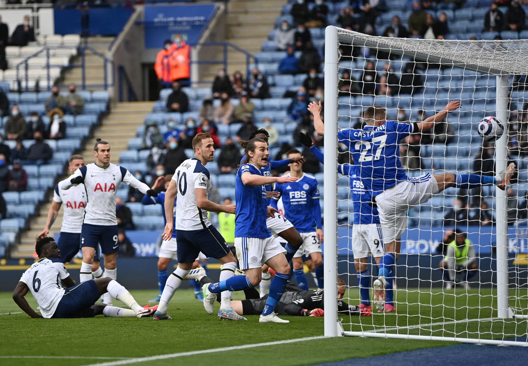 Horrorscenario Leicester komt weer uit, Chelsea kan opgelucht ademhalen