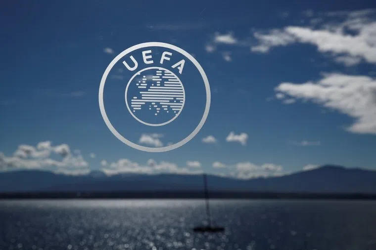 Strijdvaardige Super League-clubs hekelen UEFA en houden voet bij stuk