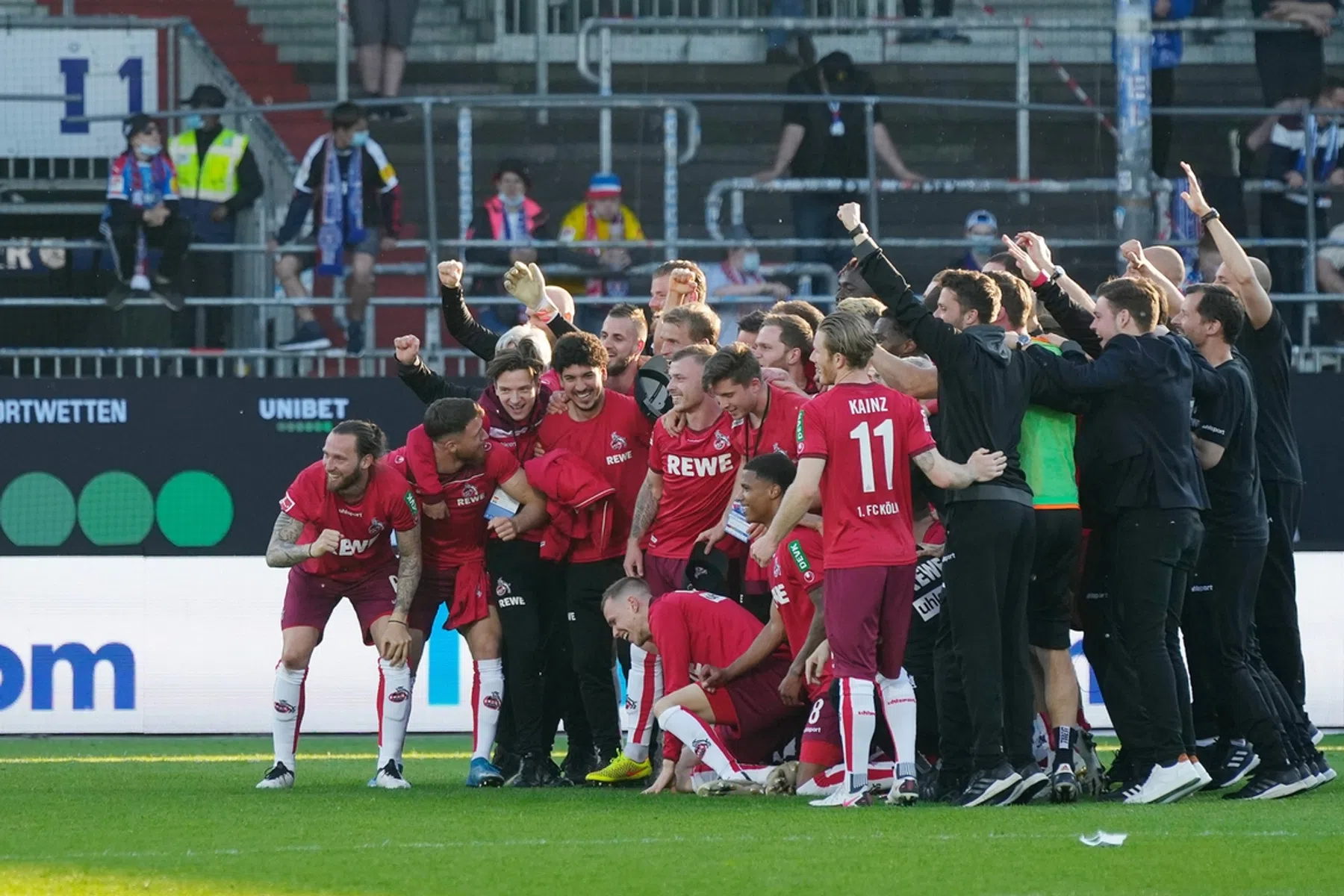 Hondstrouwe Hector kan na zoveelste blijk van clubliefde eindelijk lachen
