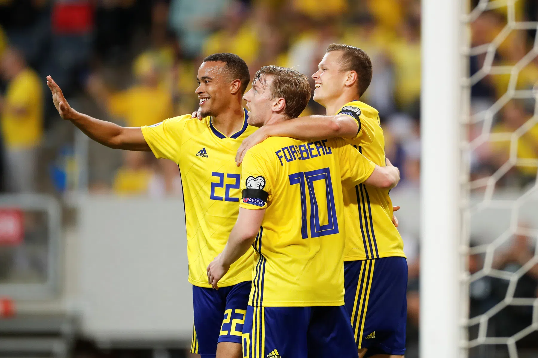 Zweden geeft debutant Finland huiswerk mee bij start van EK-voorbereiding