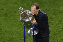 Thumbnail for article: Thomas Tuchel triomfeert met systeem van de toekomst