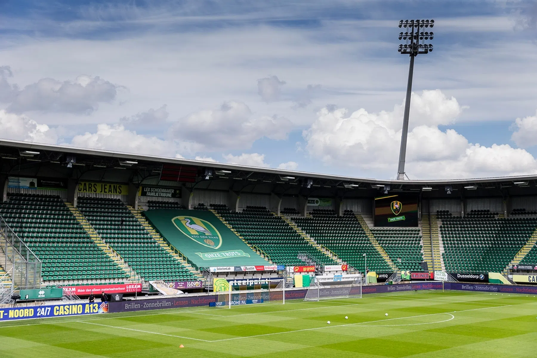 Een ordinaire kampenstrijd verdeelt ADO Den Haag