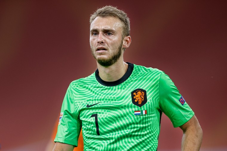 De Boer reageert op kritiek Cillessen