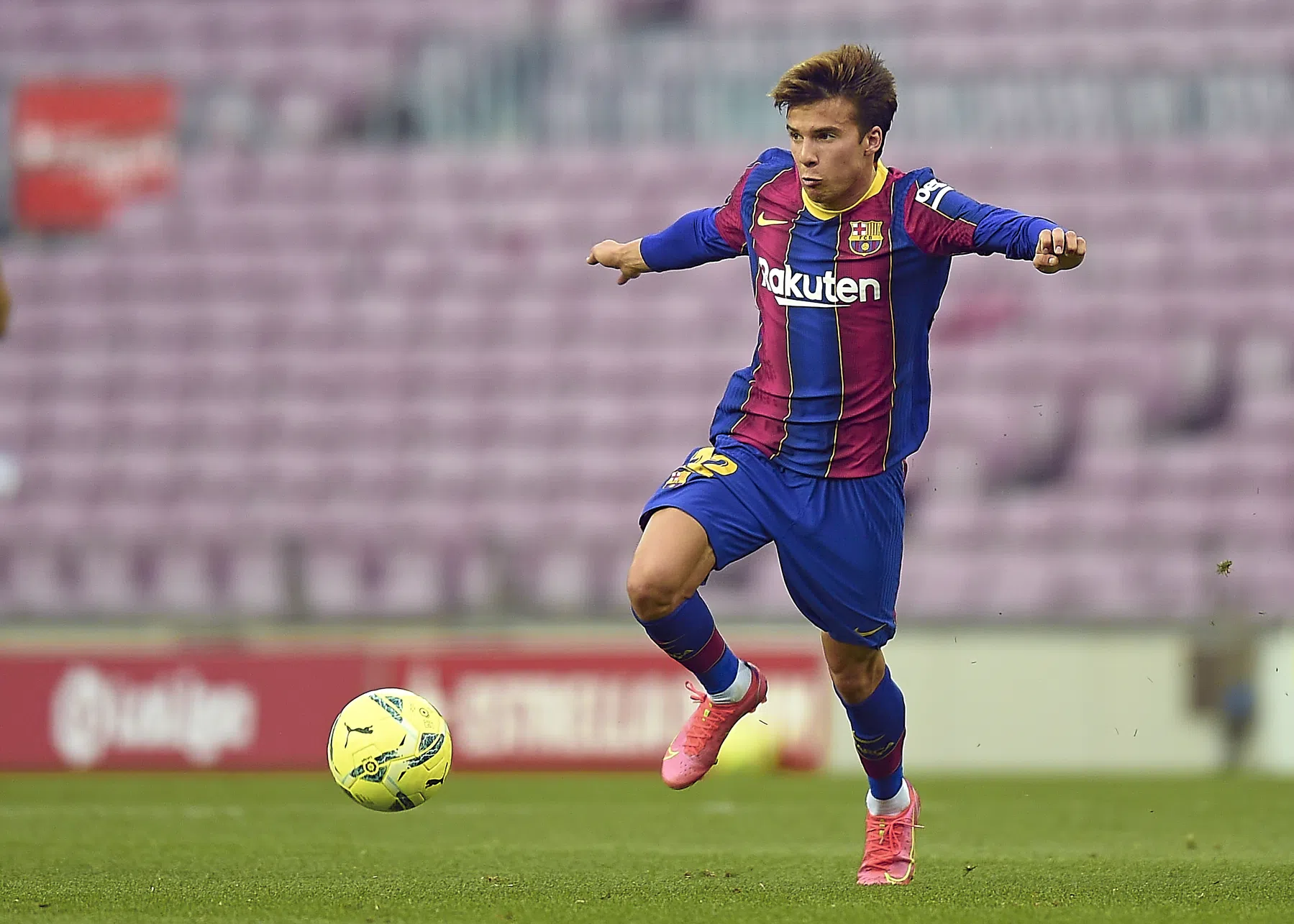 Puig gaat strijd opnieuw aan: 'Iniesta was op zijn 24ste pas basisspeler'