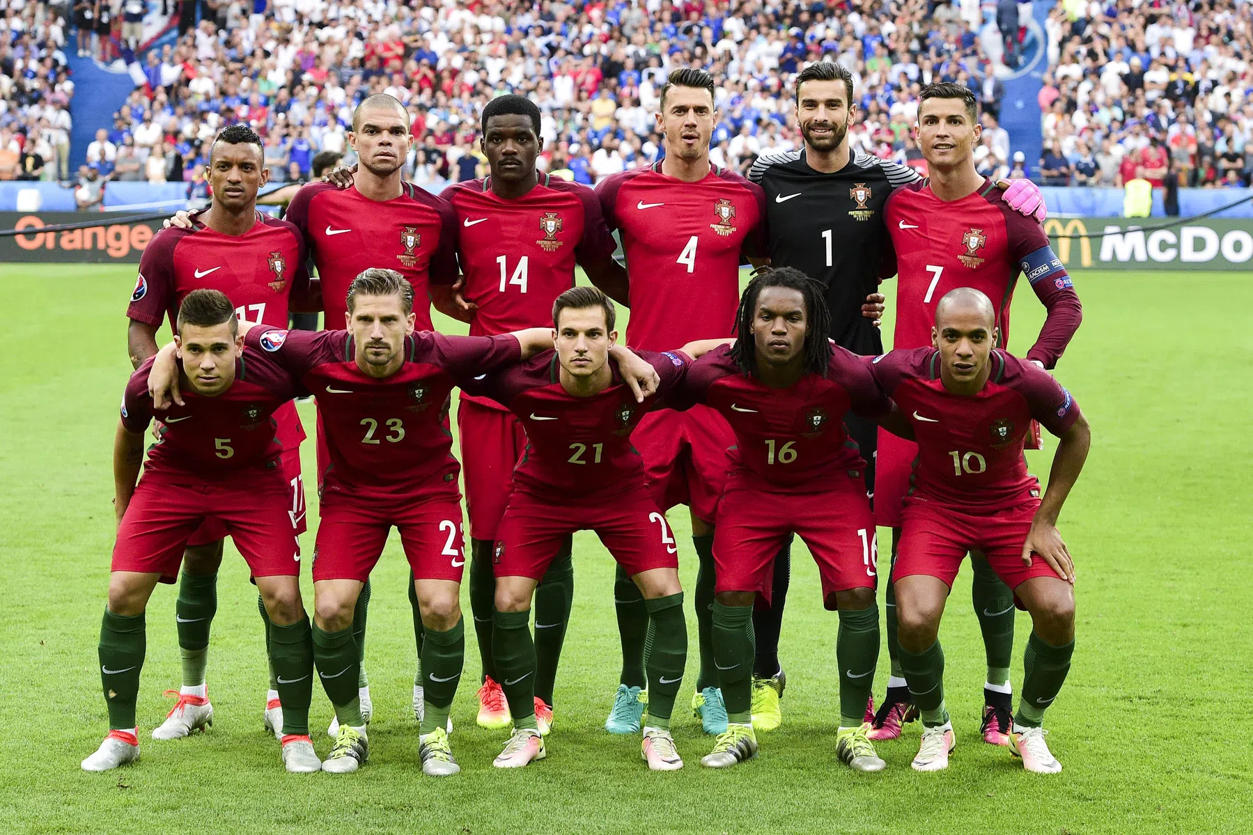 Terug naar 2016: Ronaldo weer huilend van het veld, Oranje historisch slecht
