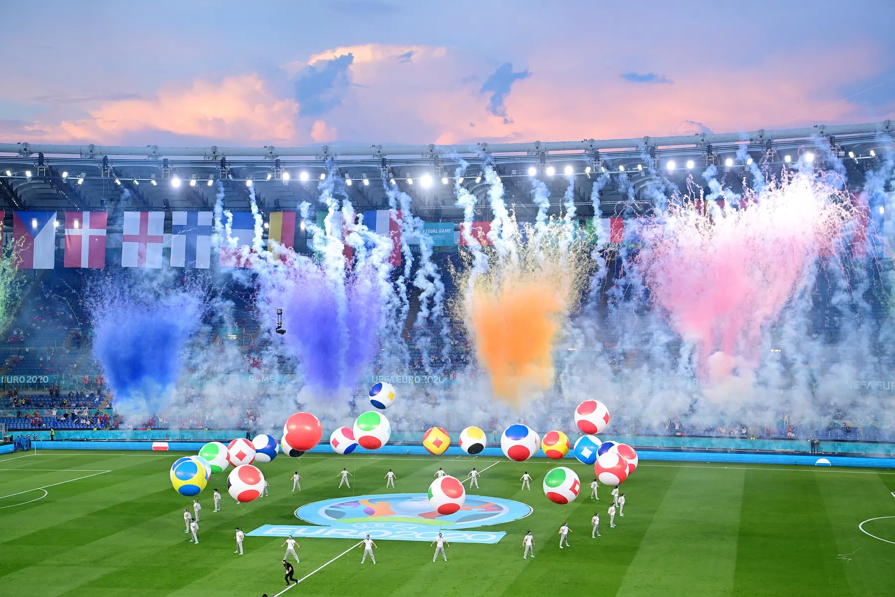EK 2020 officieel van start na spectaculaire openingsceremonie
