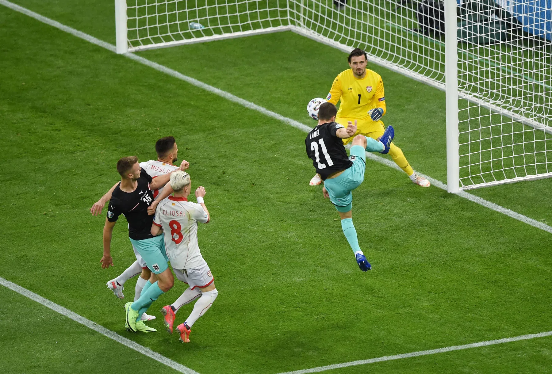 Oostenrijkse doelpuntenmaker draagt goal op aan Eriksen