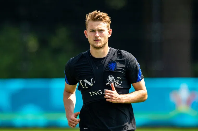 De Ligt weer van de partij bij training Oranje