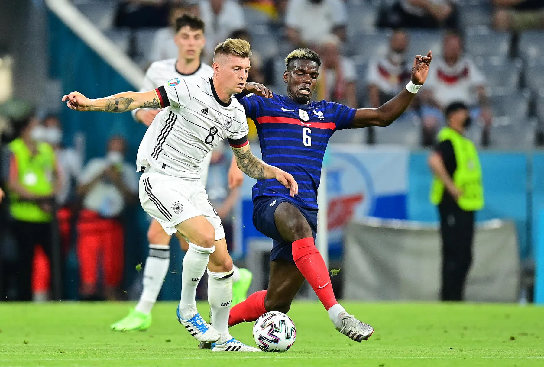 Paul Pogba is de soevereine veldheer van de wereldkampioen