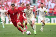 Thumbnail for article: De Bruyne na heldenrol niet gevoelig voor lofzang: 'Ik vond het zelf oké'