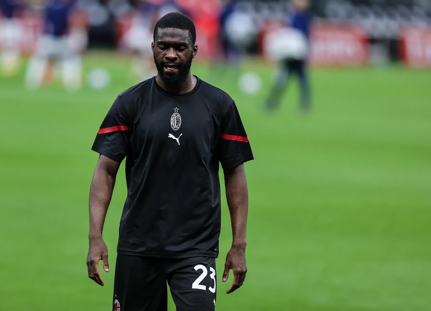 Chelsea kan de markt op na miljoenendeal met AC Milan