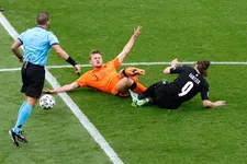 Thumbnail for article: De Ligt laat zien dat De Boer kan rekenen op een stevig fundament