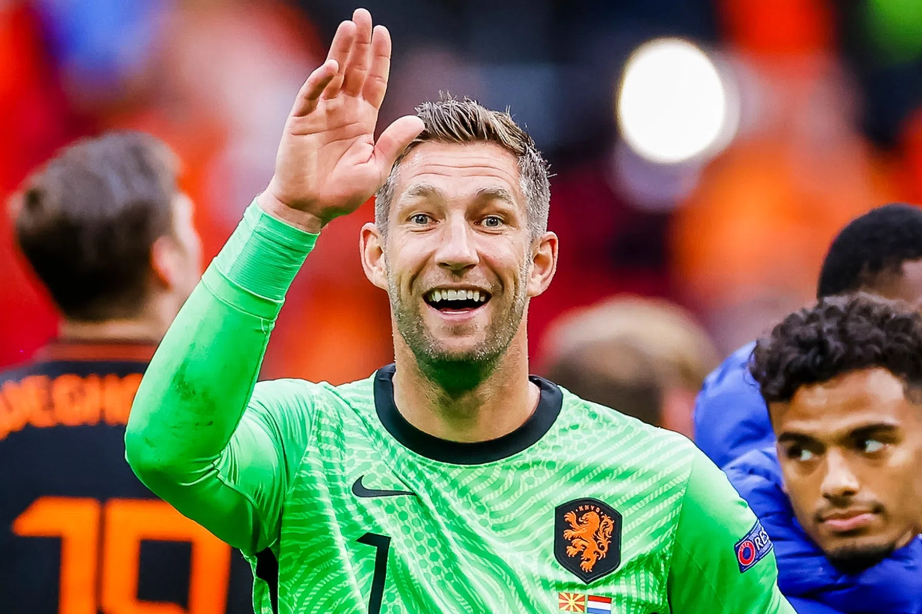 Stekelenburg baalt van 'tenniswedstrijd': 'Dat moet er wel uit'