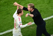 Thumbnail for article: Damsgaard maakt zich in vijfde interland al onsterfelijk 
