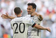 Thumbnail for article: Hummels geeft met speciaal shirt signaal af voor veelbesproken EK-duel