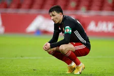 Thumbnail for article: Berghuis van Feyenoord naar Ajax? 'Als ik hem was, zou ik het niet doen'