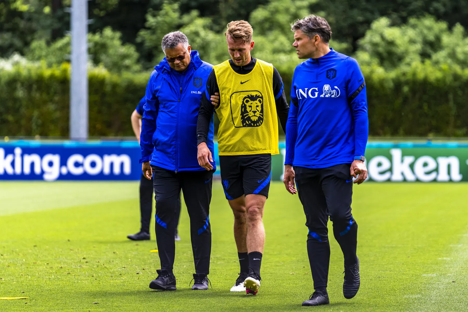 KNVB bevestigt: einde EK voor Luuk de Jong