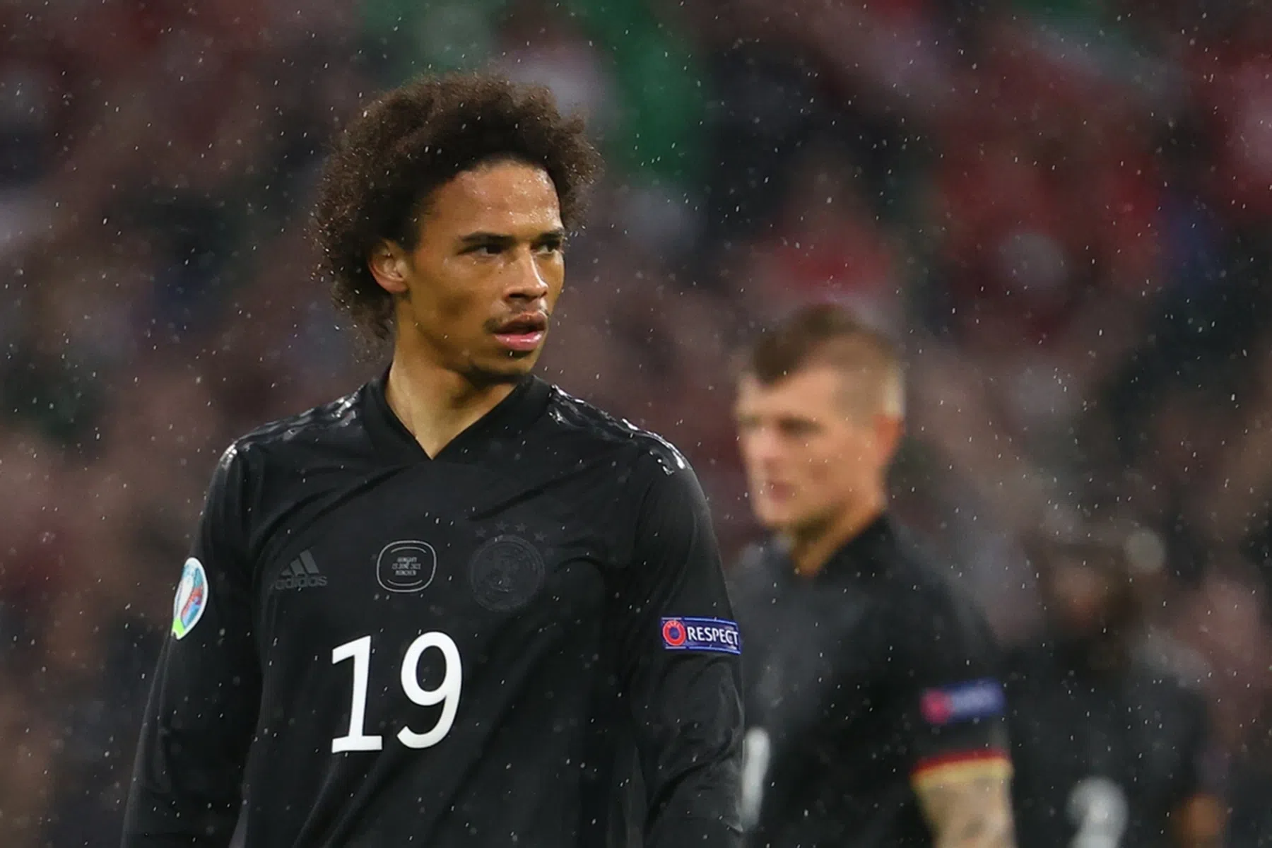 Harde kritiek op 'running gag' Sané en Löw: 'Hij moet wakker worden'