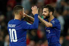 Thumbnail for article: Fàbregas doet oproep: kijk beter naar hoe spelers als Hazard worden aangepakt
