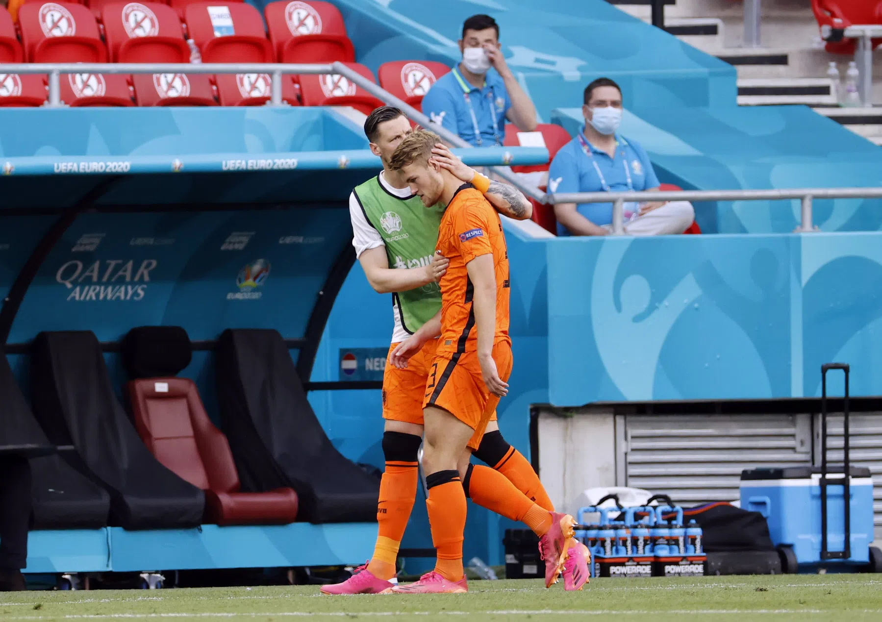 De Ligt zeer schuldbewust: 'We verliezen door mijn actie'