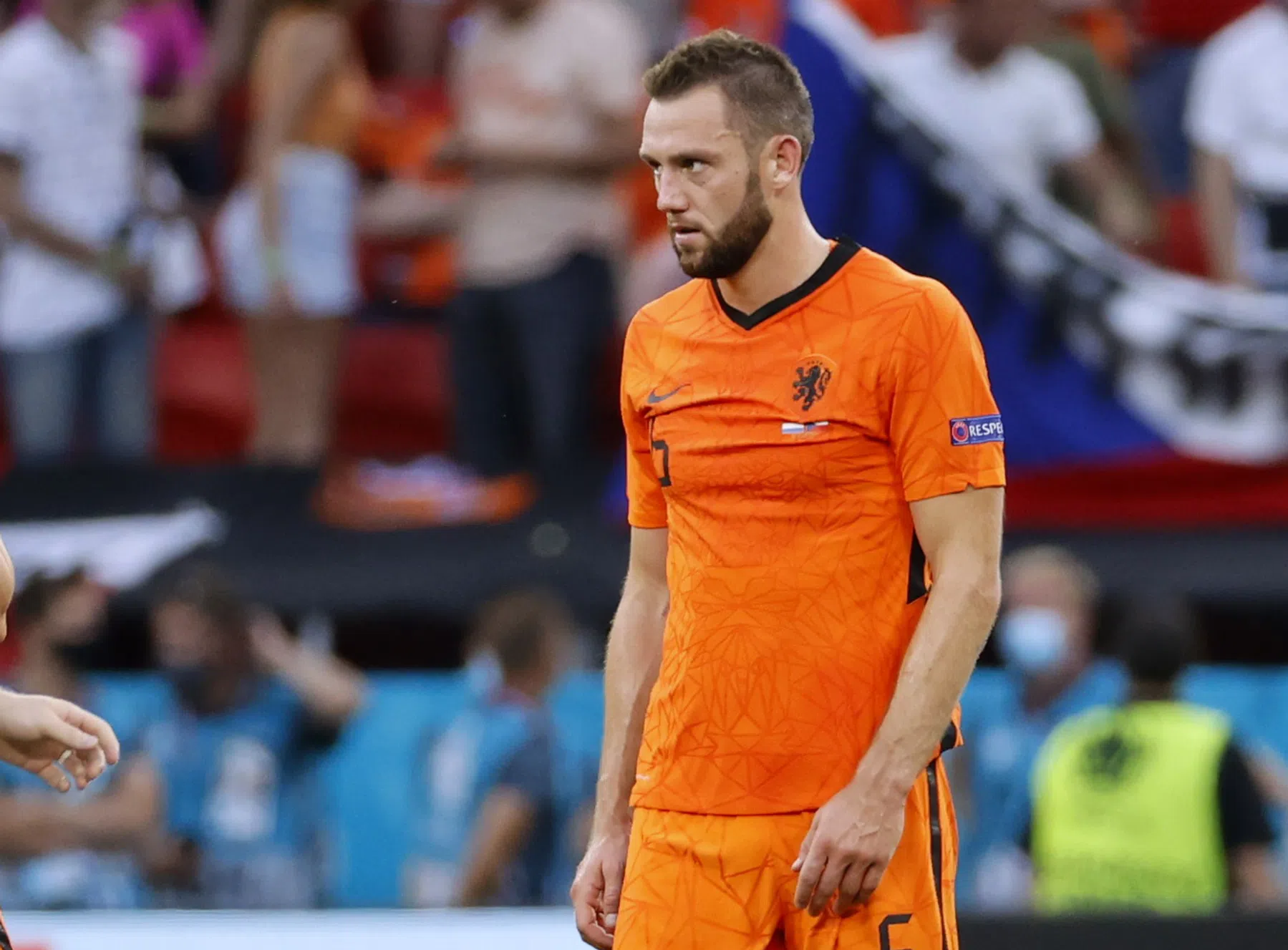 De Vrij steunt 'topverdediger' De Ligt