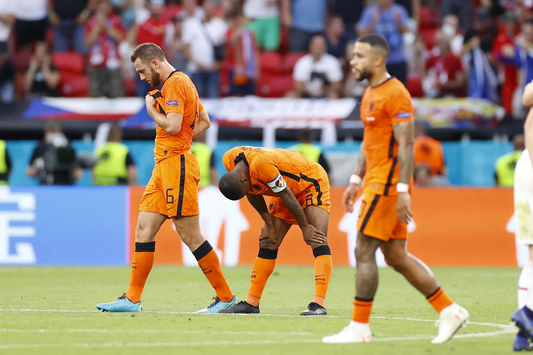 Tussen top en flop: kernspelers falen op dramatische avond in Boedapest