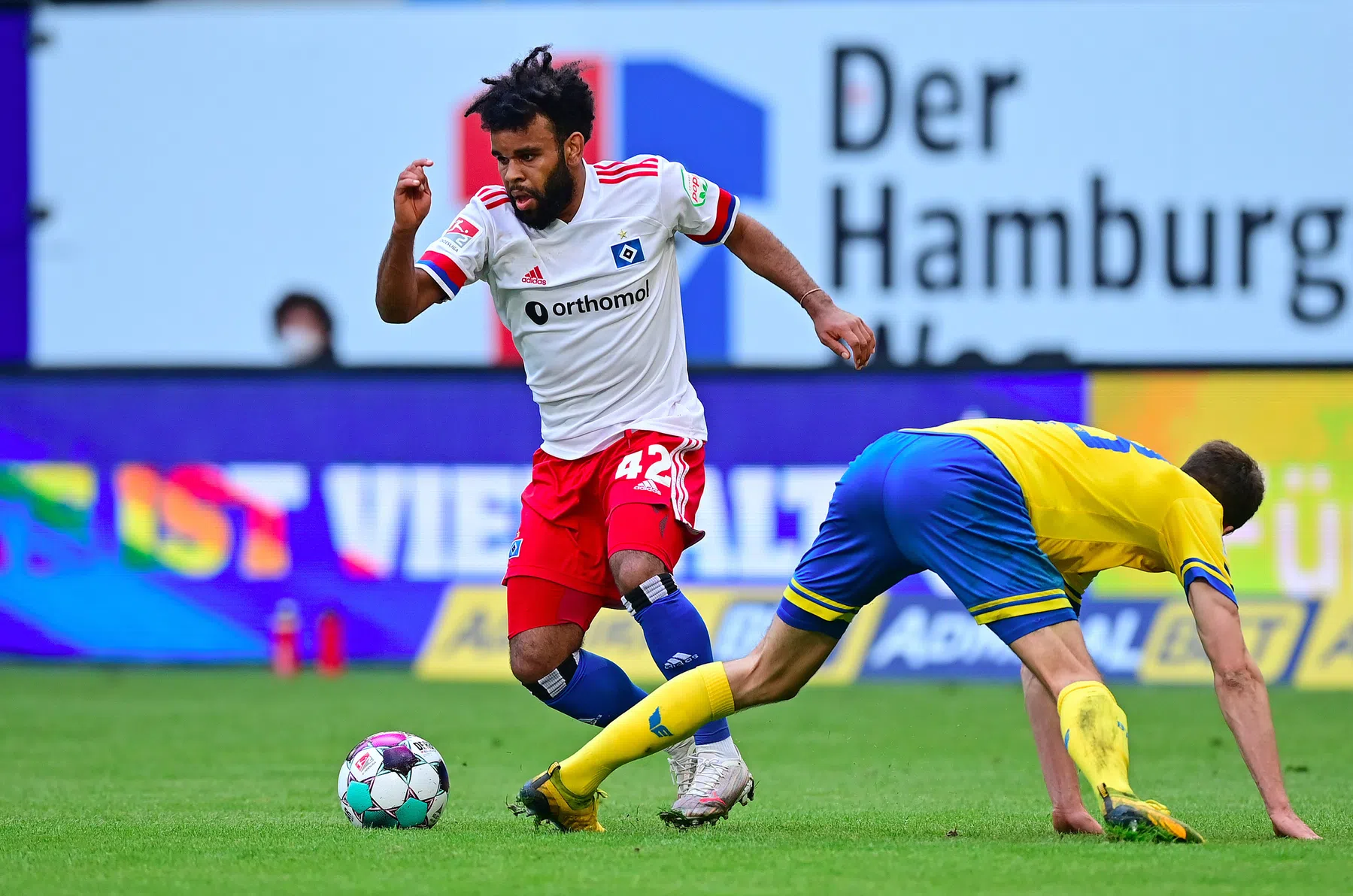 Go Ahead Eagles haalt bij Hamburger SV nieuwe aanvaller op