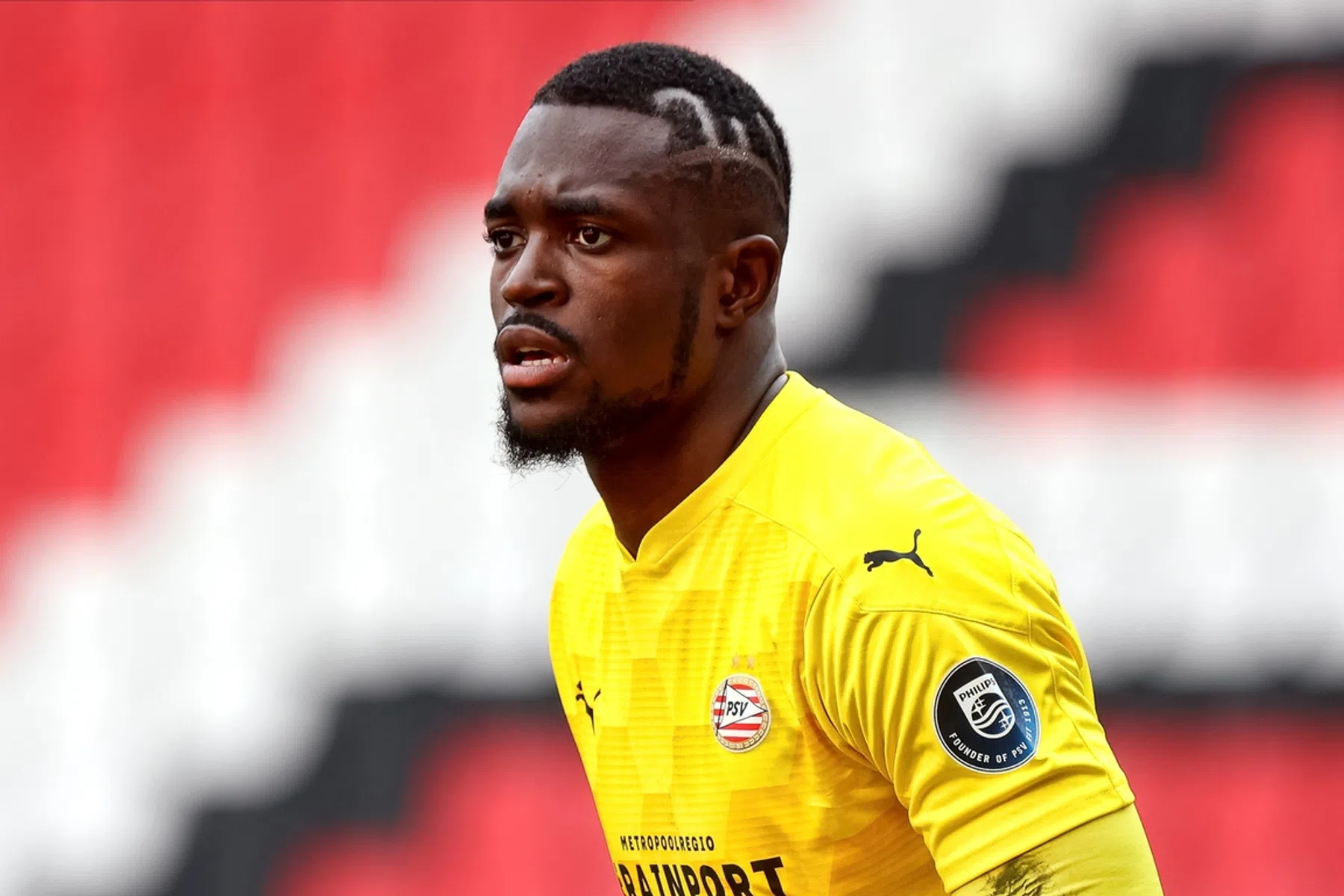 PSV rekent niet meer op Dumfries en Malen, maar wel op Mvogo