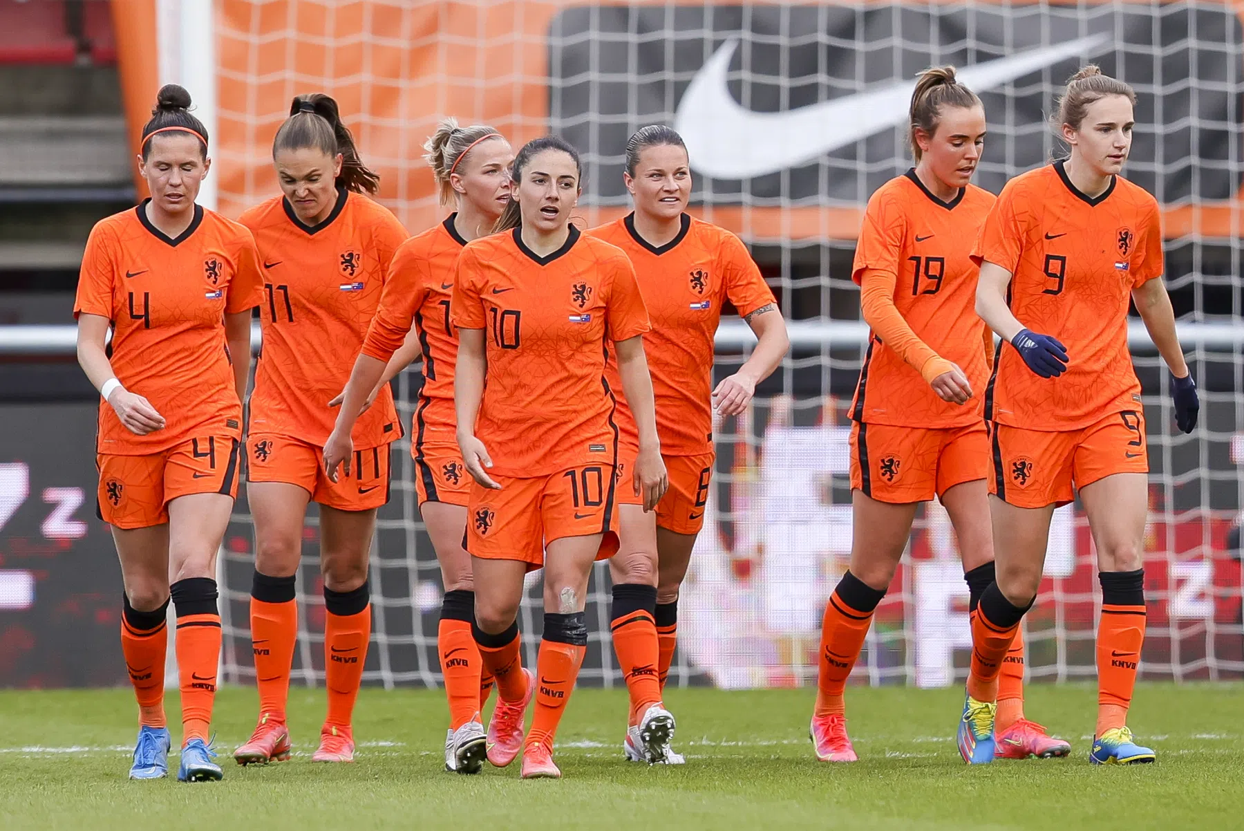 Leeuwinnen bij olympische favorieten: 'Nu wordt er op óns gejaagd'