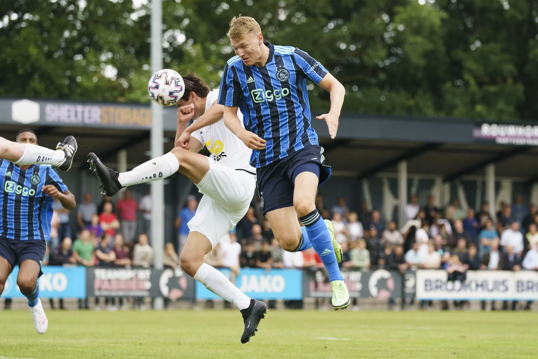 Ajax plant krachtmeting met Brobbey en Leipzig in