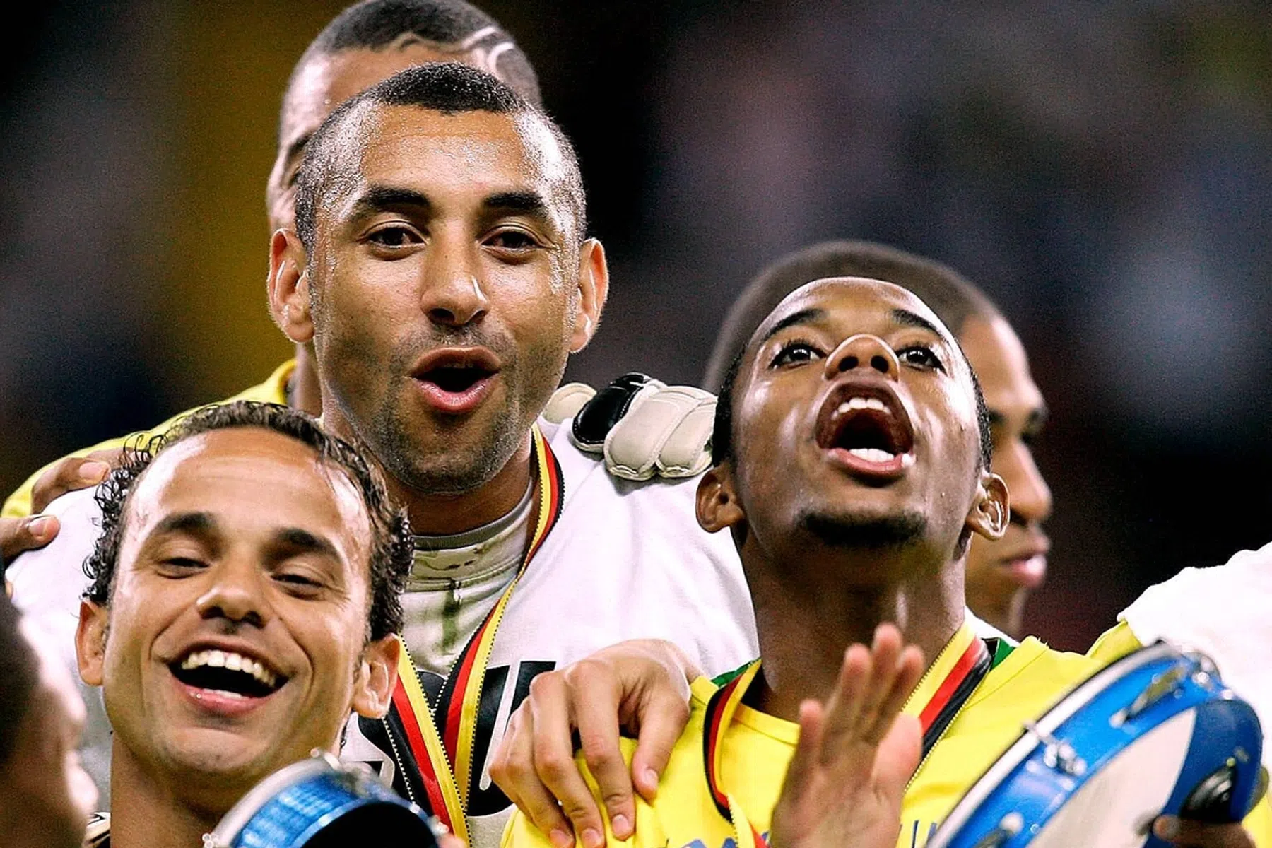 PSV-held Gomes: 'Ik keek om me heen en zag Ronaldinho en Ronaldo'