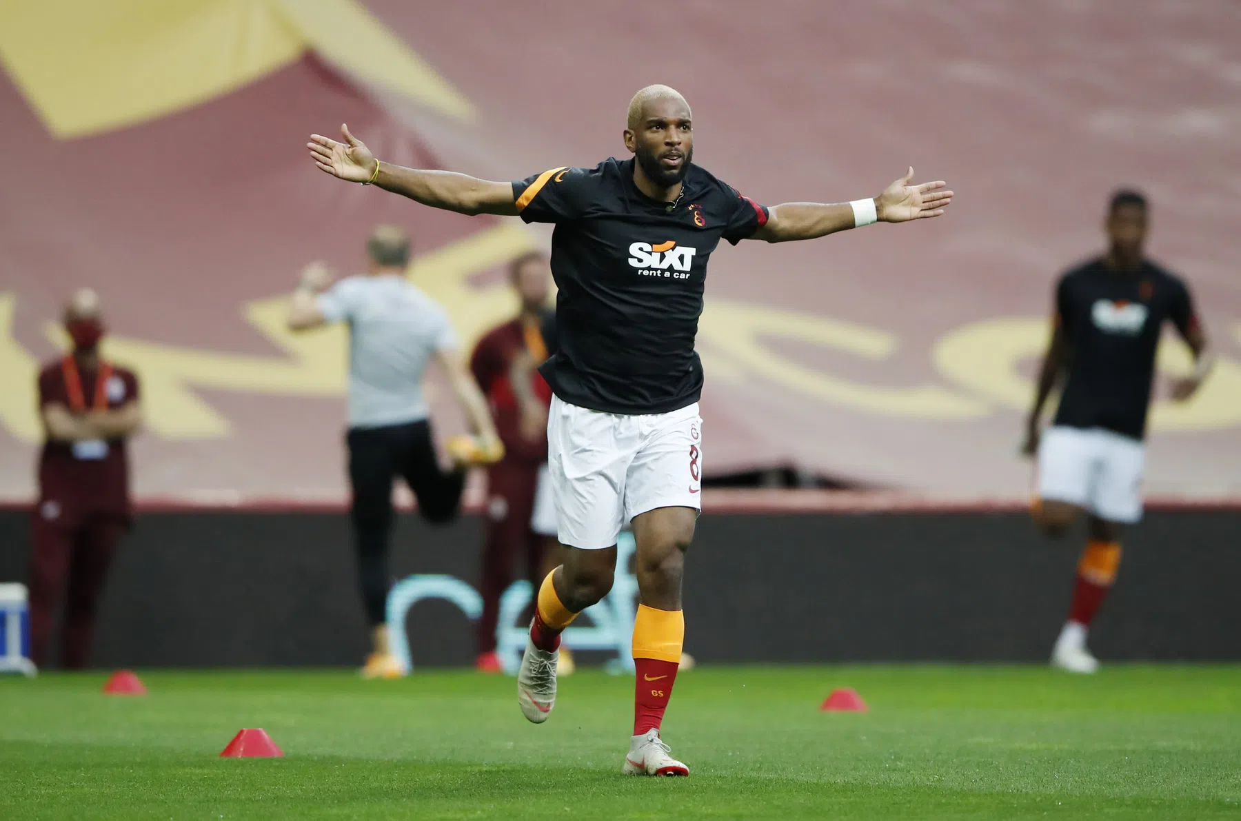Prijzen, onmetelijke passie en torenhoge schulden: dit is Galatasaray