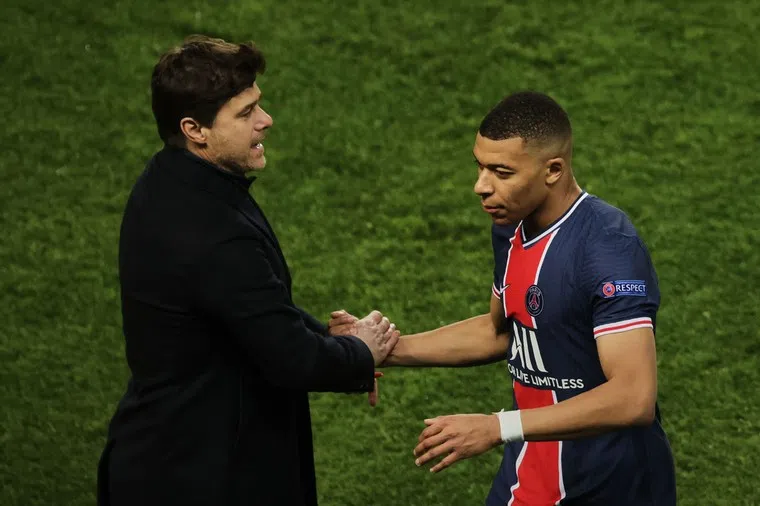 Pochettino legt uit waarom PSG zo blij is met Wijnaldum, Ramos en Hakimi