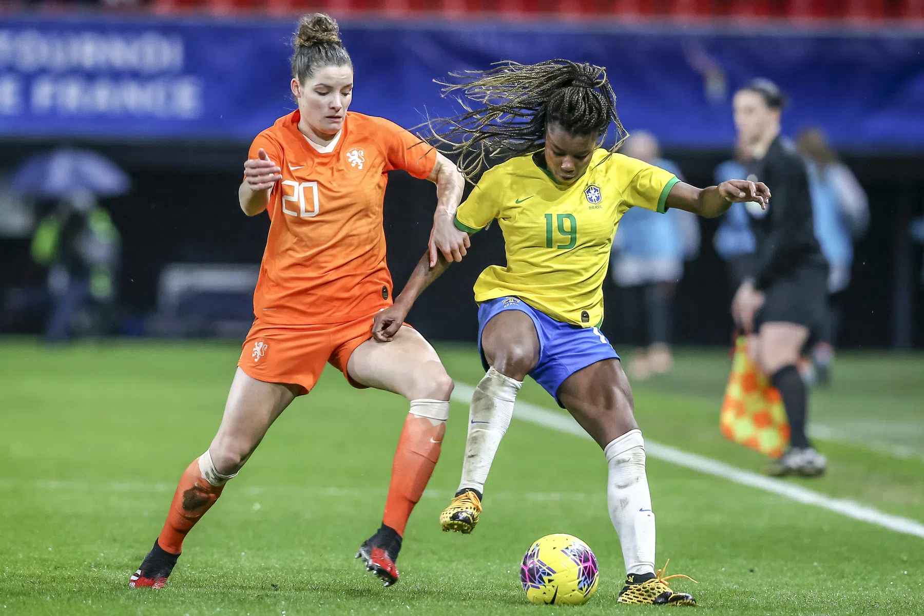 Oranje Leeuwinnen: de verraderlijke route naar Tokio