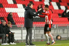 Thumbnail for article: Schmidt hard voor Ihattaren: 'Hij moet betrouwbaarder worden, in alles'